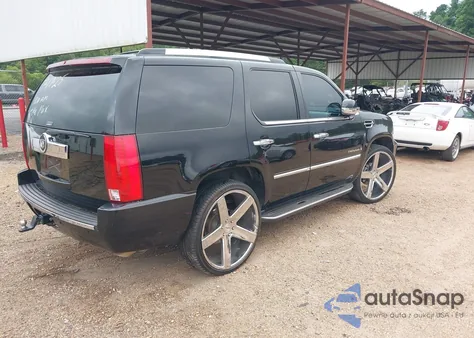 2007 Cadillac Escalade Standard z USA, uszkodzony, nr VIN 1GYFK63837R229622